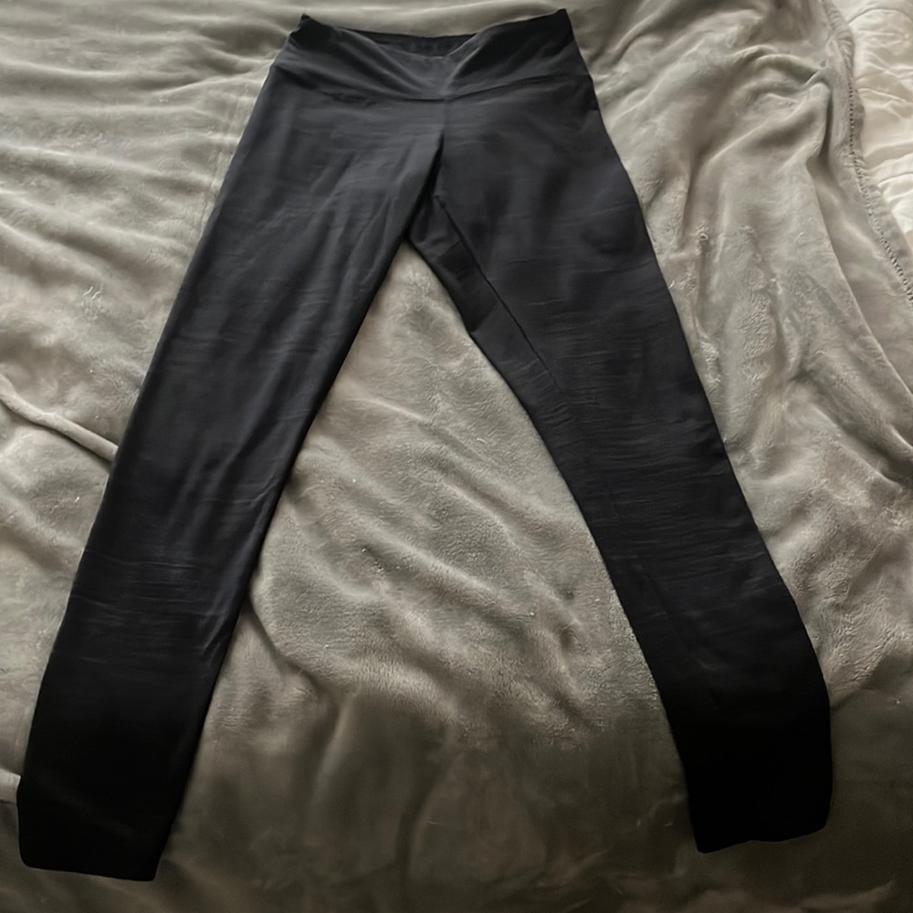 Express Women’s Black Striped Leggings. Size: Small.